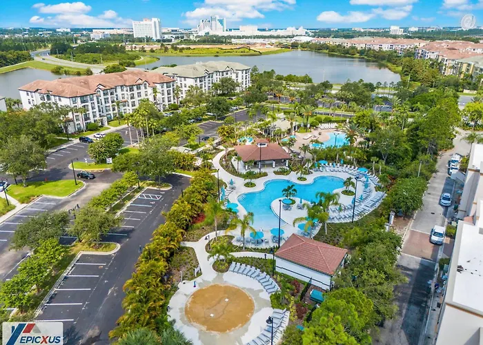 The Epic London Vista Cay Orlando Next To The Club